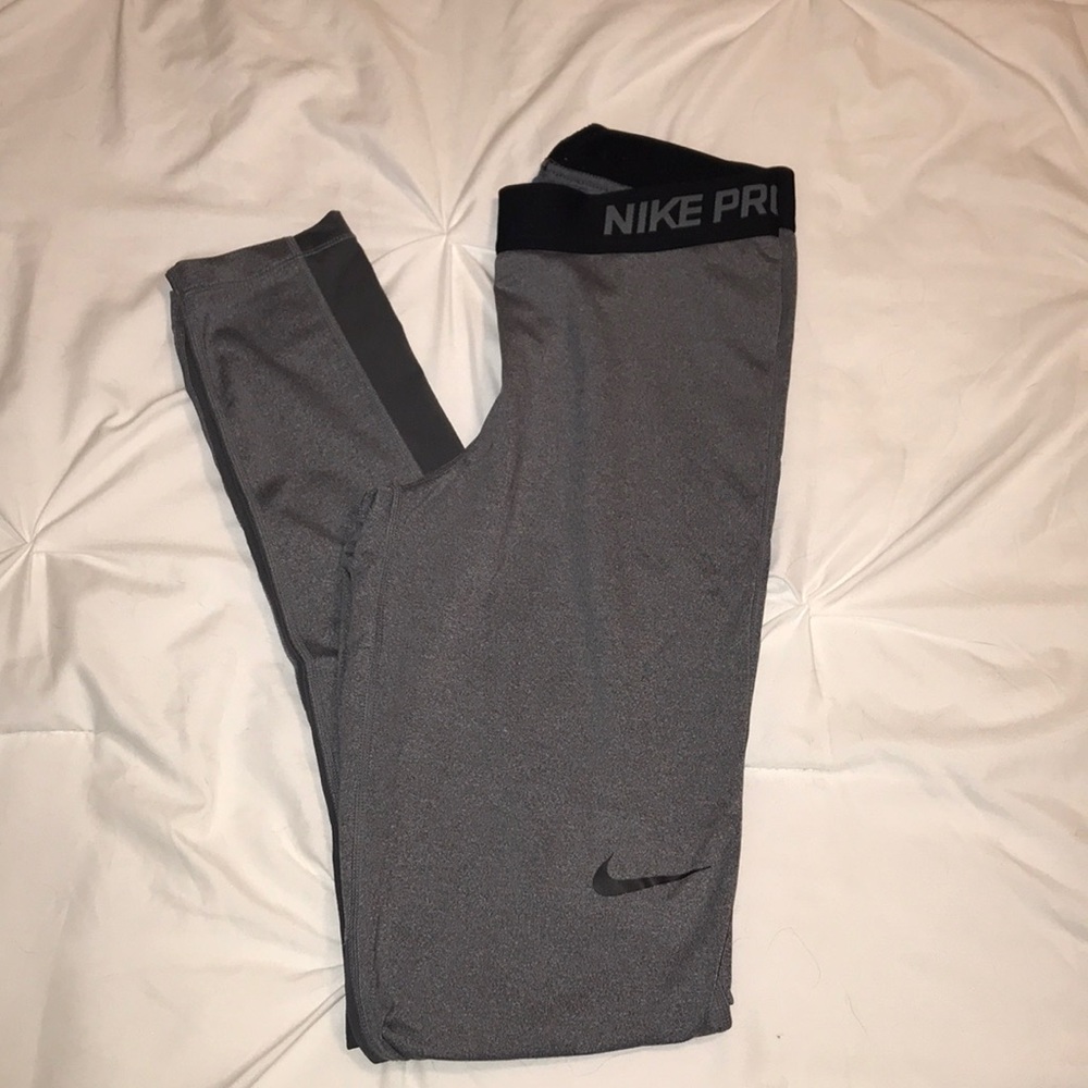 Nike Pro running leggings